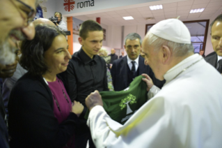 20-Visita del Santo Padre a la Ciudadela de la Caridad con ocasión del 40 aniversario de la Cáritas diocesana de Roma