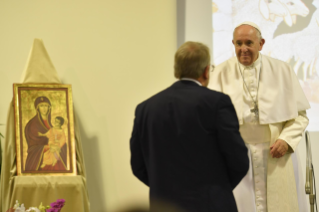 23-Visita del Santo Padre a la Ciudadela de la Caridad con ocasión del 40 aniversario de la Cáritas diocesana de Roma