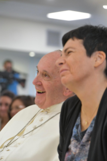 0-Visita do Santo Padre &#xe0; 'Cittadella Cielo' da Comunidade Novos Horizontes de Frosinone 