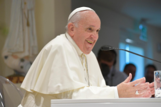 1-Visita del Santo Padre a la Ciudadela Cielo de la comunidad Nuevos Horizontes de Frosinone