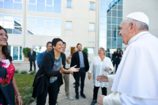 13-Visita do Santo Padre &#xe0; 'Cittadella Cielo' da Comunidade Novos Horizontes de Frosinone 