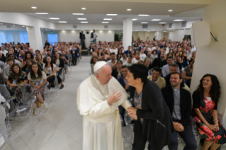 21-Visita do Santo Padre &#xe0; 'Cittadella Cielo' da Comunidade Novos Horizontes de Frosinone 