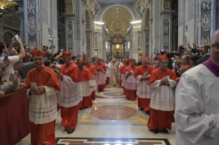 44-Consistorio ordinario público para la creación de nuevos cardenales