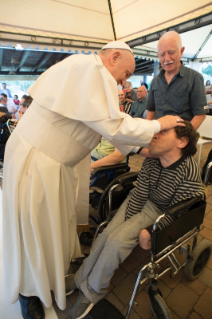 10-Visita del Santo Padre alla Cooperativa OSA a Roma