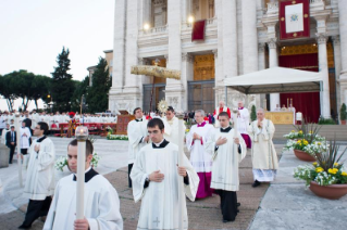 16-Solemnity of the Most Holy Body and Blood of Christ - Holy Mass and Procession