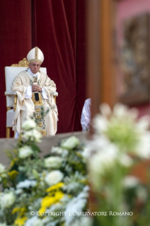 2-Solenidade do Corpo e Sangue de Cristo - Santa Missa