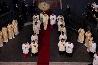 42-Sant&#xed;simo Cuerpo y Sangre de Cristo - Santa Misa y procesión