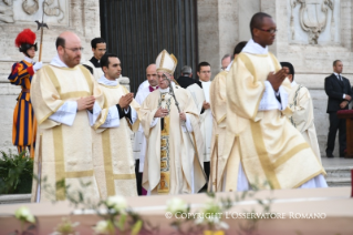 5-Sant&#xed;simo Cuerpo y Sangre de Cristo - Santa Misa y procesión