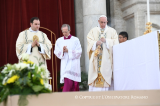 4-Sant&#xed;simo Cuerpo y Sangre de Cristo - Santa Misa y procesión