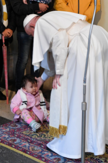 8-Incontro del Santo Padre con i migranti e i rifugiati arrivati da Lesbo