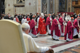 2-Papal Chapel for the Funeral of His Eminence Cardinal Javier Lozano Barragán, of the Title of Santa Dorotea, president emeritus of the Pontifical Council for Healthcare Workers (for Health Pastoral Care)