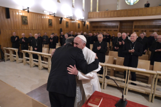 12-Conclusione degli Esercizi Spirituali per la Curia Romana