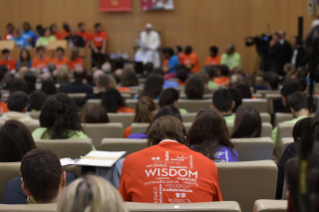 9-Incontro del Santo Padre con giovani e anziani: "Sharing the wisdom of time/La saggezza del tempo"  