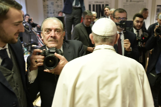 24-Visite du Saint-Père au siège du quotidien romain « Il Messaggero »