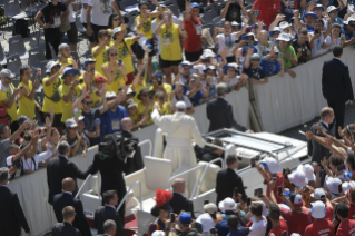17-Incontro del Santo Padre con i giovani