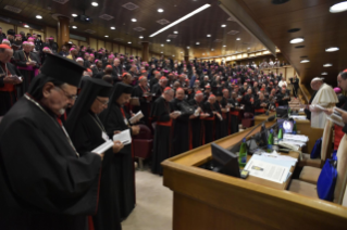 10-Apertura de la XV Asamblea General Ordinaria del Sínodo de los Obispos: Oración inicial y saludo del Papa