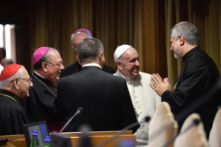 9-Abertura da XV Assembleia Geral Ordinária do Sínodo dos Bispos: Oração inicial e Saudação do Papa 