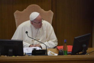 23-Opening of the XV Ordinary General Assembly of the Synod of Bishops: Introductory Prayer and Greeting of the Pope