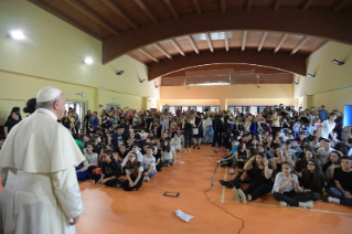 3-Visita al Instituto “Elisa Scala” de Roma en el marco de los “Viernes de la Misericordia”