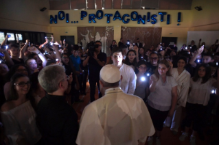 6-Visita al Instituto “Elisa Scala” de Roma en el marco de los “Viernes de la Misericordia”