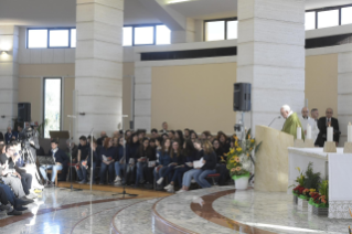 11-Celebrazione della Santa Messa per i Partecipanti al Meeting “Liberi dalla paura” 