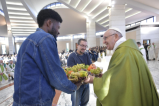 12-Eucharistic celebration to open the meeting of reception structures, “Liberi dalla paura” (“Free from fear”)