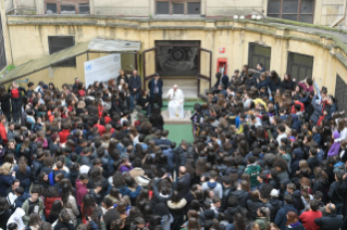 0-Diálogo do Papa Francisco com os estudantes da Escola "Pilo Albertelli" de Roma