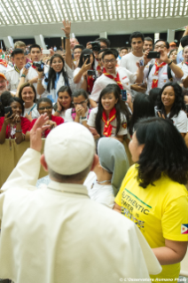 19-Audience to the Eucharistic Youth Movement (MEG)