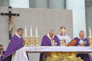 6-Visita Pastoral: Concelebra&#xe7;&#xe3;o Eucar&#xed;stica na Pra&#xe7;a do Plebiscito