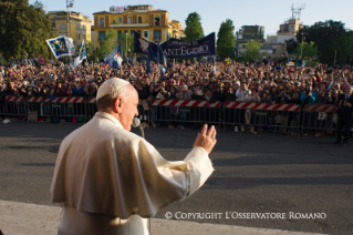 0-Visita pastoral a la parroquia romana de Santa María Regina Pacis, Ostia