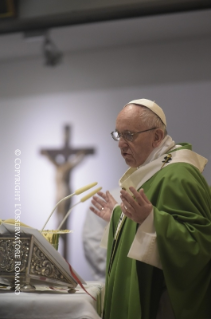 35-Visit of the Holy Father to the Roman Parish &#xab;Santa Maria a Setteville&#xbb;