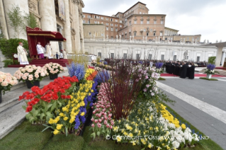 22-Easter Sunday - Mass of the Day