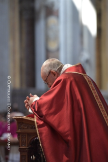 22-Venerdì Santo – Celebrazione della Passione del Signore