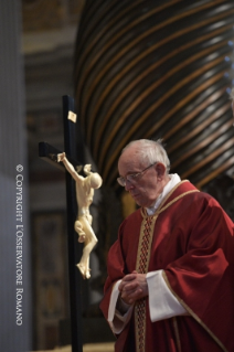 27-Venerdì Santo – Celebrazione della Passione del Signore