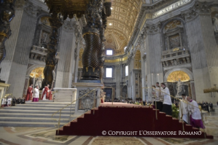 30-Venerdì Santo – Celebrazione della Passione del Signore