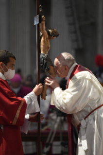 14-Venerdì Santo «Passione del Signore» – Celebrazione della Passione del Signore