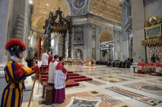 18-Venerdì Santo – Celebrazione della Passione del Signore