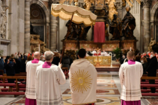 25-Venerdì Santo «Passione del Signore» – Celebrazione della Passione del Signore