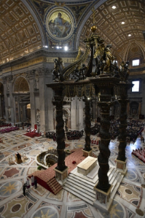 36-Venerdì Santo – Celebrazione della Passione del Signore