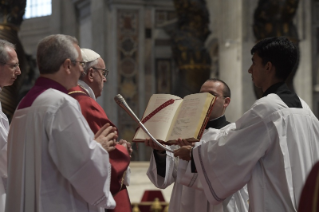 15-Good Friday – Celebration of the Passion of the Lord