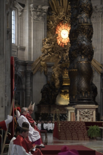 12-Good Friday – Celebration of the Passion of the Lord