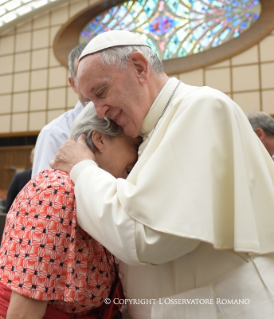 10-Udienza al pellegrinaggio di Poveri dalle Diocesi Francesi della Provincia di Lyon