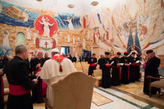 0-Begegnung von Papst Franziskus mit Seiner Heiligkeit Mar Gewargis III., Katholikos-Patriarch der Assyrischen Kirche des Ostens 