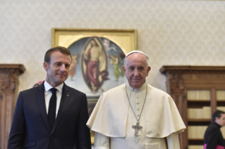 0-Audience du Pape François au Président français Emmanuel Macron