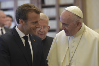 7-Audience du Pape François au Président français Emmanuel Macron
