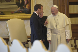 8-Audience du Pape François au Président français Emmanuel Macron