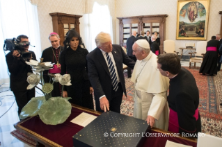2-Udienza di Papa Francesco al Presidente degli Stati Uniti d’America Donald Trump