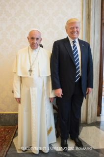 8-Udienza di Papa Francesco al Presidente degli Stati Uniti d’America Donald Trump