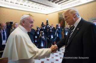 9-Udienza di Papa Francesco al Presidente degli Stati Uniti d’America Donald Trump