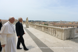 18-Visita oficial del Santo Padre al presidente de la República Italiana